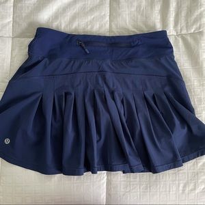 Lululemon Circuit Breaker Skirt Size 4 Tall